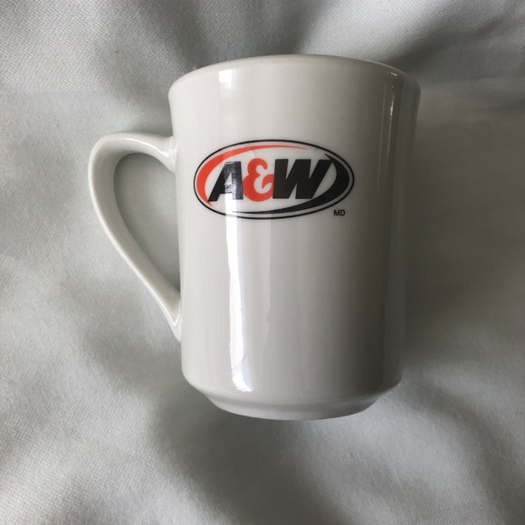 A & W MUG - 12 oz - CERAMIC - RARE DESIGN - BRAND NEW - 4” tall x 3” wide - Picture 3 of 13